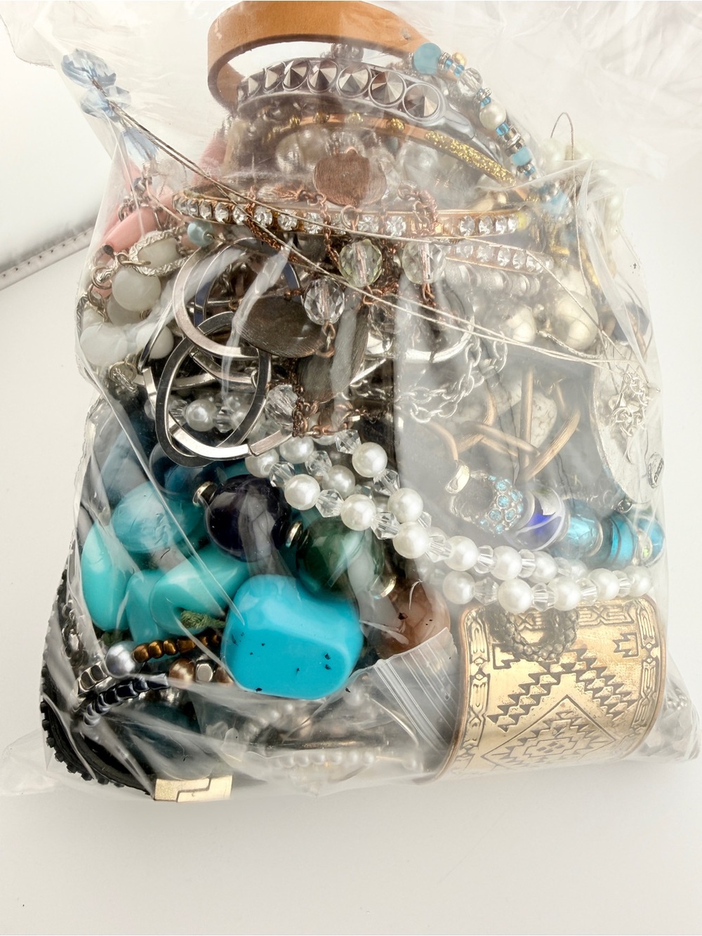 Over 4lbs Bag of Fashion Jewelry